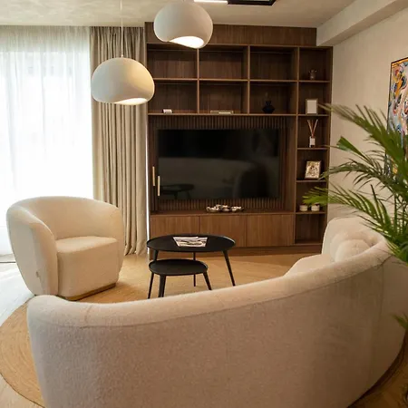 Apartmán Penthouse Lebada Lake View Bukurešť